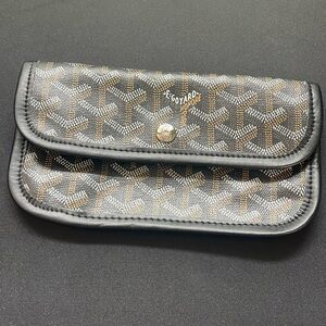 Goyard Pouch